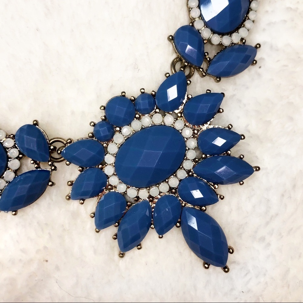 J. Crew Periwinkle Statement Necklace - image 2